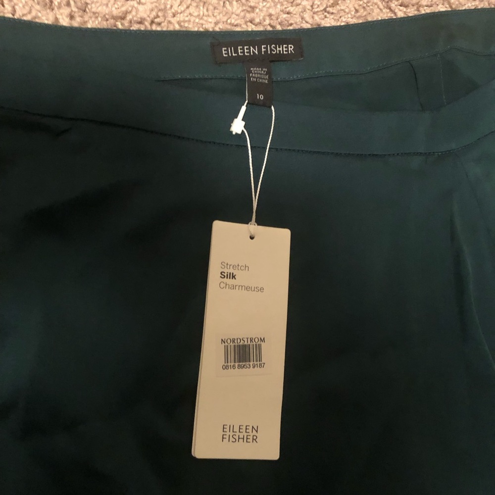 Eileen Fisher silk pine green skirt